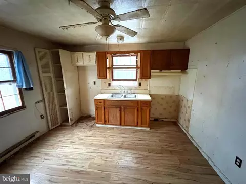 239 Bird Ridge Rd, Springfield, WV 26763 photo 6