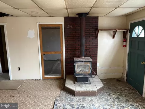239 Bird Ridge Rd, Springfield, WV 26763 photo 8