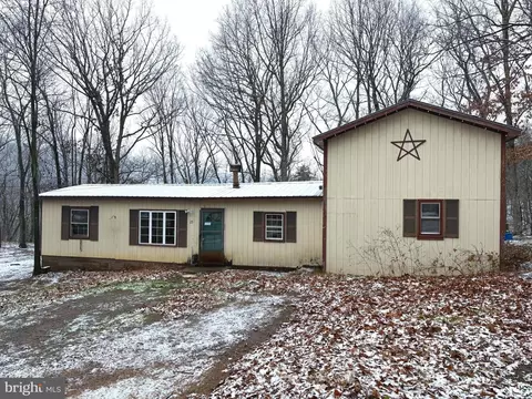 239 Bird Ridge Rd, Springfield, WV 26763 photo 2