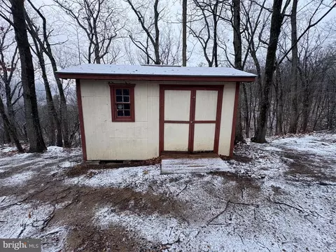 239 Bird Ridge Rd, Springfield, WV 26763 photo 13