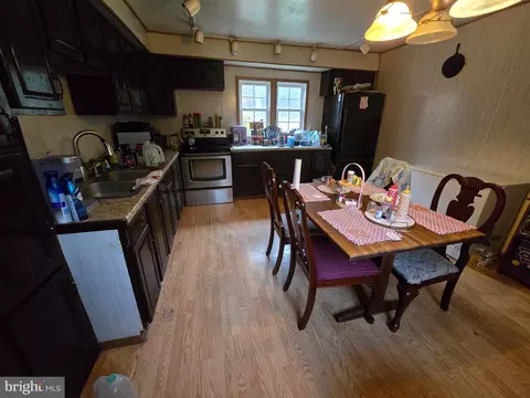 Kitchen - 3165 Springfield Pike, Springfield, WV 26763 photo 1 of 1