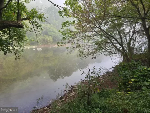 View/Area - 3165 Springfield Pike, Springfield, WV 26763 photo 1 of 1