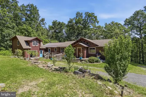1400 Core Rd, Romney, WV 26757