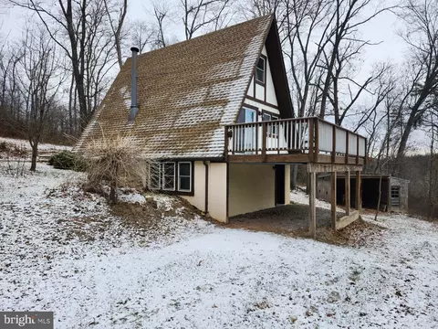 Exterior - 886 Mountain Heritage Estates Rd, Augusta, WV 26704 photo 2 of 12
