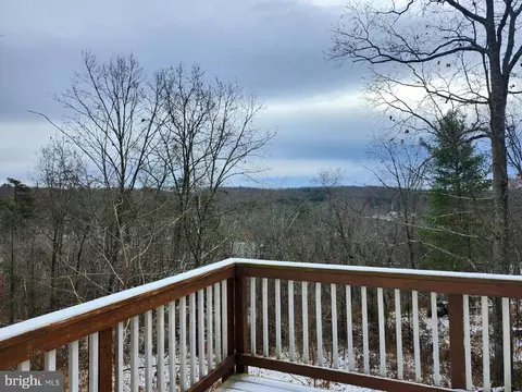 Exterior - 886 Mountain Heritage Estates Rd, Augusta, WV 26704 photo 6 of 12