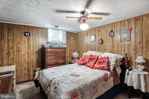 146 Miracle Dr, Springfield, WV 26763 photo 13