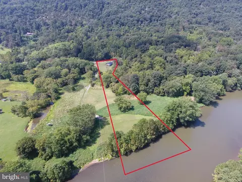 2402 Clarence Taylor Rd, Springfield, WV 26763