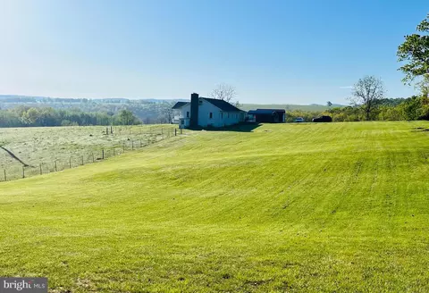 239 Car Wash Ln, Augusta, WV 26704