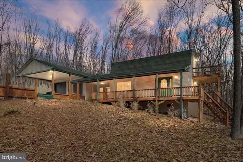 165 Buck Run Rd, Delray, WV 26714