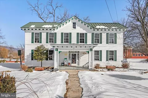 287 E Main St, Romney, WV 26757