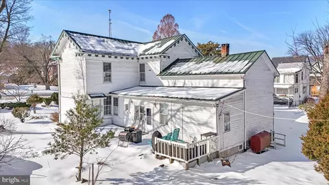 287 E Main St, Romney, WV 26757 photo 6