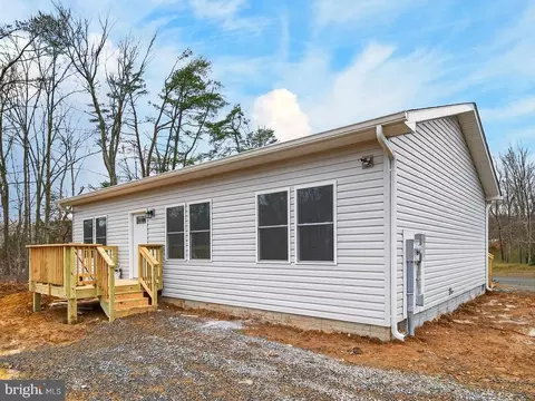 875 Buffalo Ridge Rd, Augusta, WV 26704