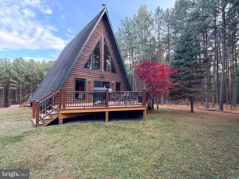 4839 Graces Cabin Rd, Springfield, WV 26763