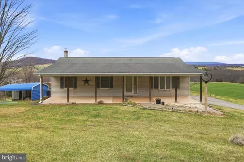 529 Braddock School Rd, Slanesville, WV 25444