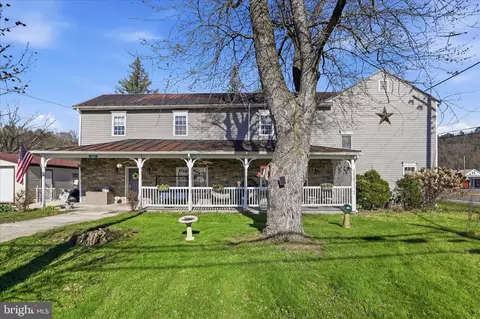 8303 Cumberland Rd, Springfield, WV 26763