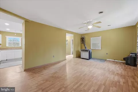 Living - Aa Rogers, Augusta, WV 26704 photo 3 of 3
