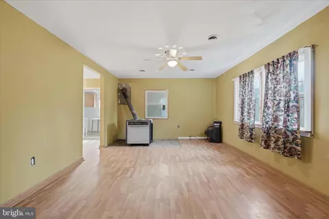 Living - Aa Rogers, Augusta, WV 26704 photo 1 of 3