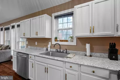 Kitchen - 2641 Hickory Corner Rd, Augusta, WV 26704 photo 5 of 5