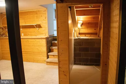 Entry Way - 387 W Ridge Loop Rd, Romney, WV 26757 photo 4 of 4