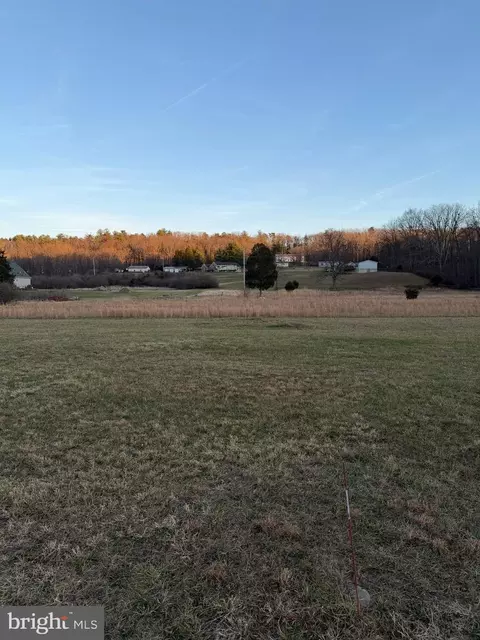 350 Raging River Dr, Capon Bridge, WV 26711
