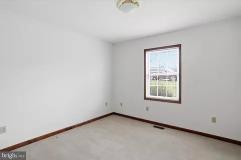 Bedroom - 316 E Ridge Loop Rd, Romney, WV 26757 photo 5 of 6