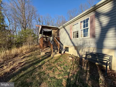 37 Advent Dr, Augusta, WV 26704 photo 4