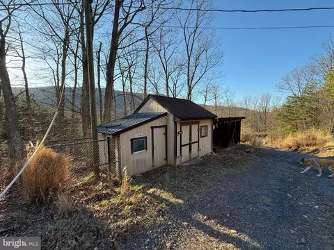 37 Advent Dr, Augusta, WV 26704 photo 9