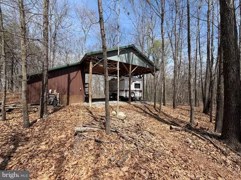 217 Trapper Ln, Augusta, WV 26704 photo 23
