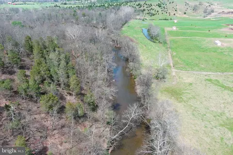 217 Trapper Ln, Augusta, WV 26704 photo 8