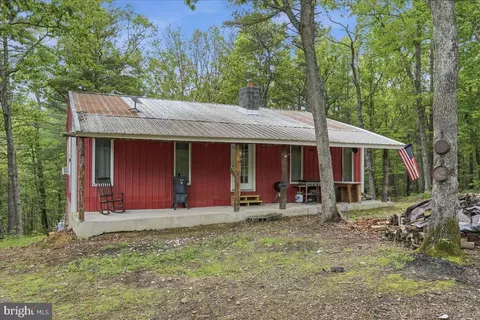 40 4 Ac Dave Moreland Rd, Slanesville, WV 25444