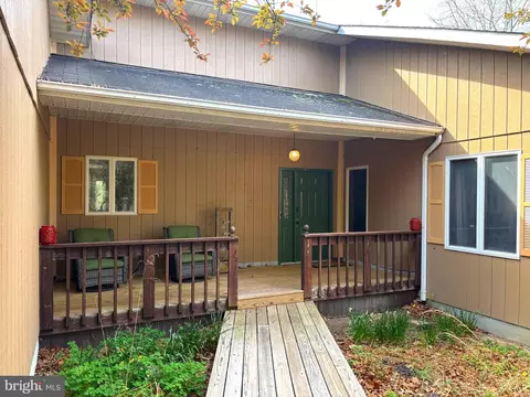 Exterior - 207 Sky Ridge Rd, High View, WV 26808 photo 2 of 6