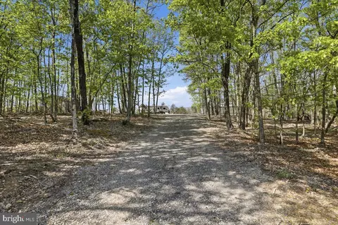 399 Buttonwood Trl, Romney, WV 26757