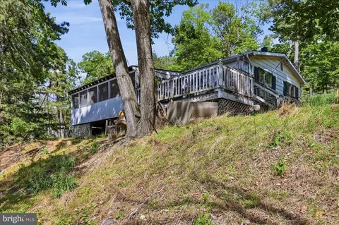 406 Red Fern Ln, Augusta, WV 26704