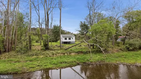 216 Cedar River Ln, Augusta, WV 26704