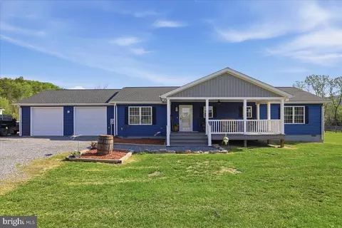 10815 Delray Rd, Delray, WV 26714