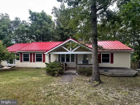 1450 Middle Ridge Rd, Romney, WV 26757