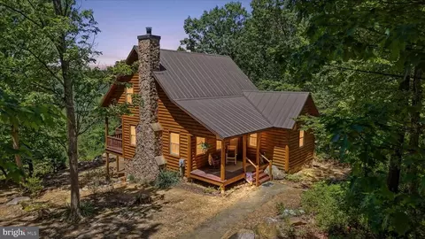 2315 Ritter Dr, Capon Bridge, WV 26711
