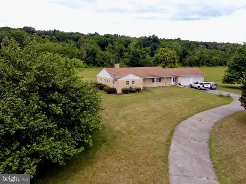 1520 Dunkard Church Rd, Augusta, WV 26704