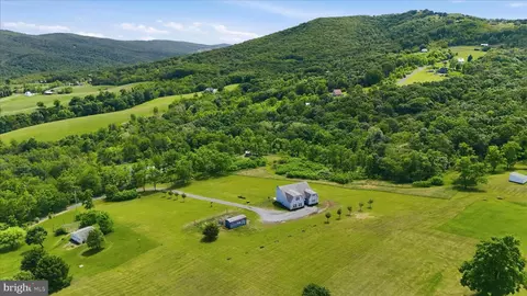 70 Stoney View Dr, Romney, WV 26757