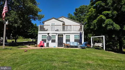 333 Short Mountain Dr, Augusta, WV 26704
