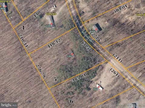 186 Big Oak Dr, Points, WV 25437