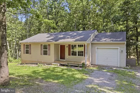 281 Bristol Springs Way, Slanesville, WV 25444