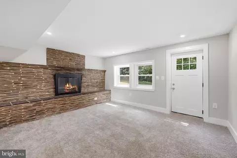 Living - 461 Normans Rd, High View, WV 26808 photo 7 of 7