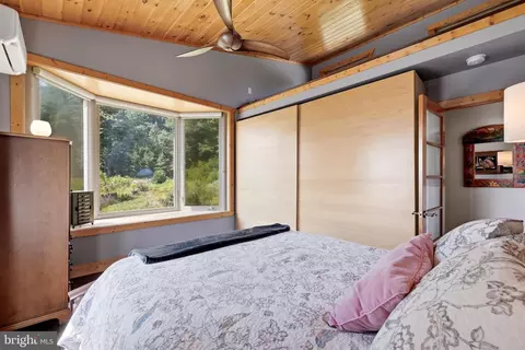 Bedroom - 2383 Baker Mountain Dr, Yellow Spring, WV 26865 photo 2 of 3
