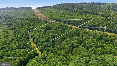 14 29ac Whispering Pines Rd, Slanesville, WV 25444