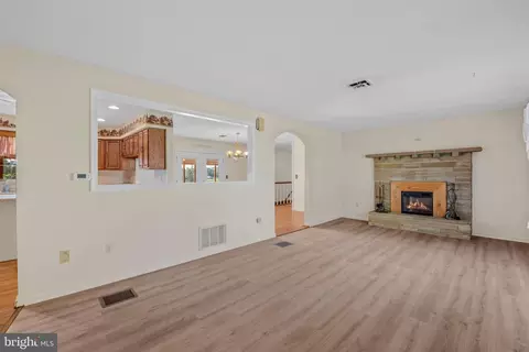Living - 25 Pancione Loop, Augusta, WV 26704 photo 2 of 3