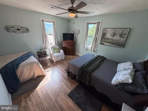 Bedroom - 20 Hawley Ln, Springfield, WV 26763 photo 9 of 9