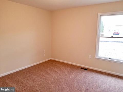 182 Ranson Estates Cir, Ranson, WV 25438 photo 13