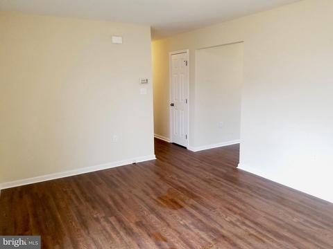 182 Ranson Estates Cir, Ranson, WV 25438 photo 5