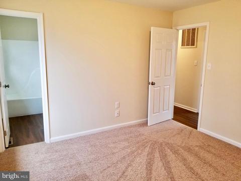 182 Ranson Estates Cir, Ranson, WV 25438 photo 12